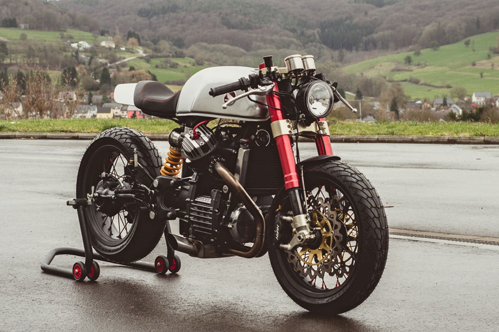 Honda 125 Cafe Racer