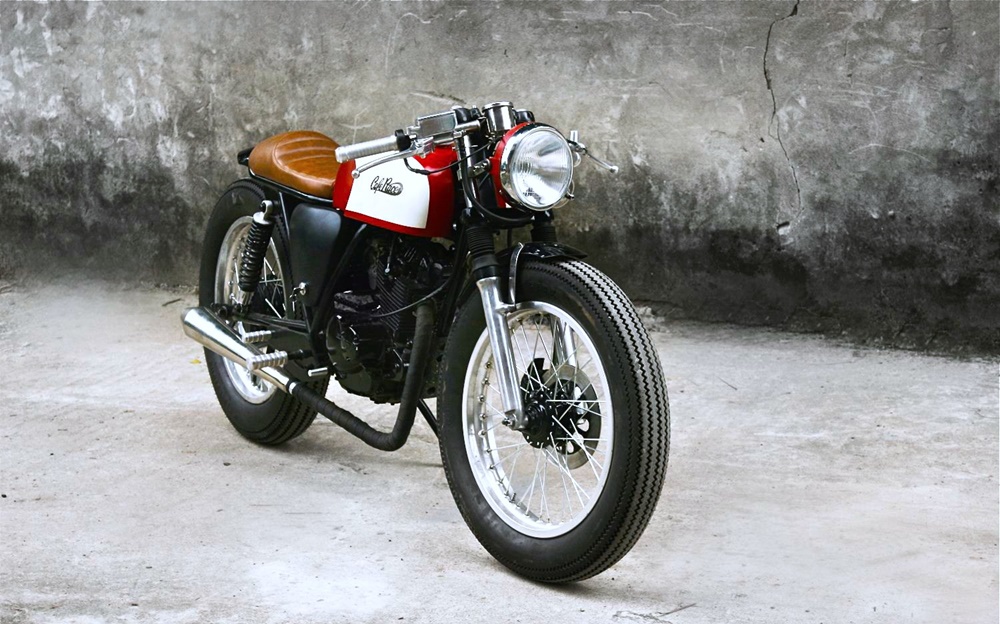 Suzuki GN 125 Cafe Racer